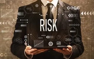 ریسک چیست؟ معنی آن در سرمایه گذاری، نحوه اندازه گیری و مدیریت آن